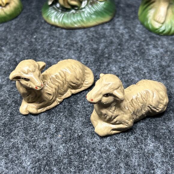 Vintage 11pc Nativity Figurines Made in Japan Old Paper Mache Christmas Set - Picture 10 of 15